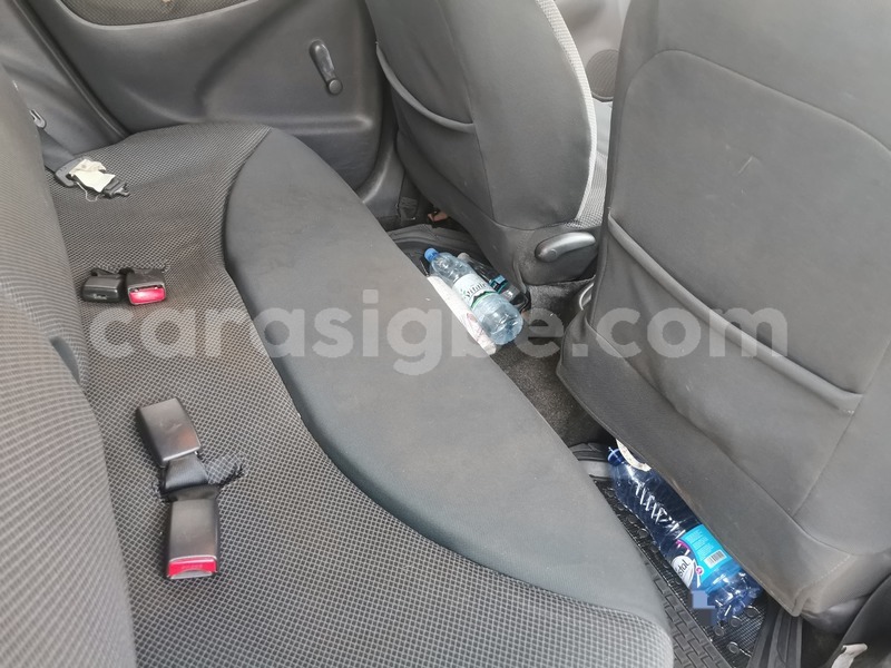 Big with watermark toyota yaris maritime lome 11238