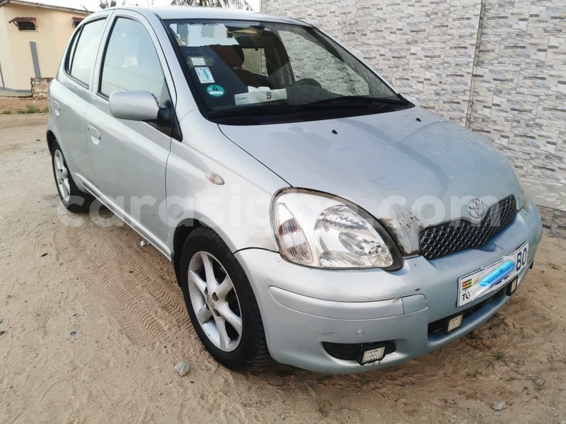 Big with watermark toyota yaris maritime lome 11238