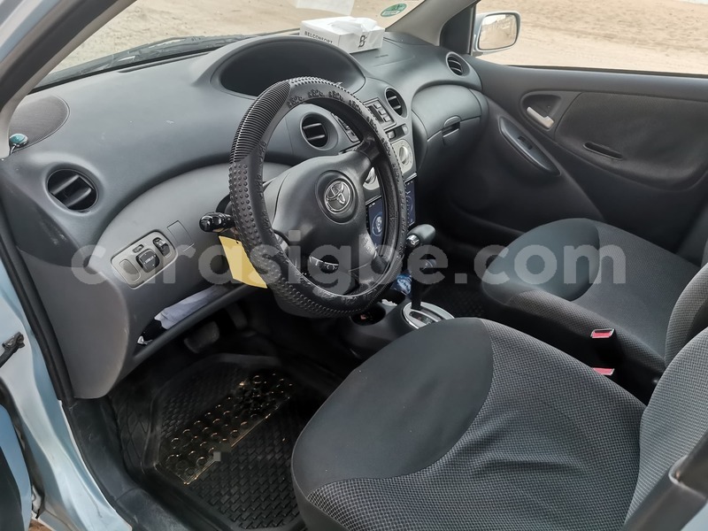 Big with watermark toyota yaris maritime lome 11238