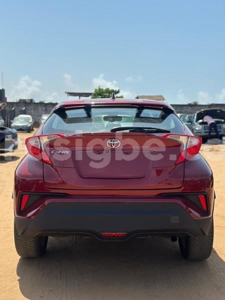 Big with watermark toyota c hr west africa lome 11247