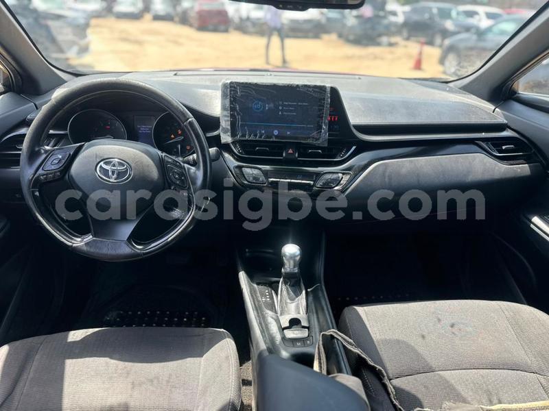 Big with watermark toyota c hr west africa lome 11247