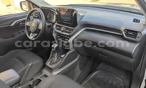 Buy Used Toyota Urban Cruiser Silver Car in Lome in Togo Buy Used Toyota Urban Cruiser Silver Car in Lome in Togo