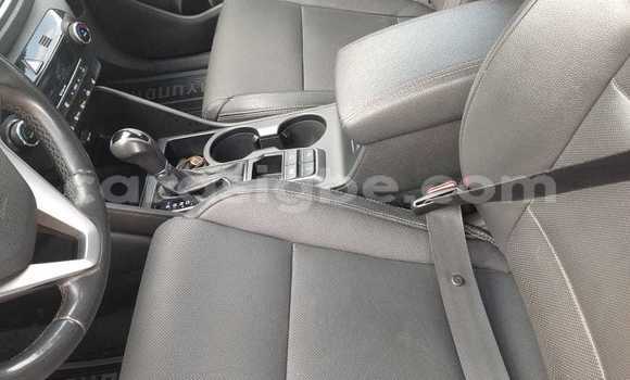 Buy Used Hyundai Tucson Silver Car in Lome in Maritime Buy Used Hyundai Tucson Silver Car in Lome in Maritime