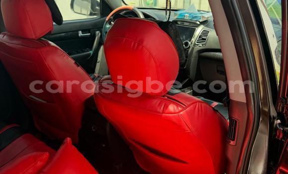 Buy Used Kia Sorento Red Car in Lome in West africa Buy Used Kia Sorento Red Car in Lome in West africa