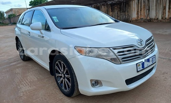 Buy Used Toyota Venza White Car in Lome in West africa Buy Used Toyota Venza White Car in Lome in West africa