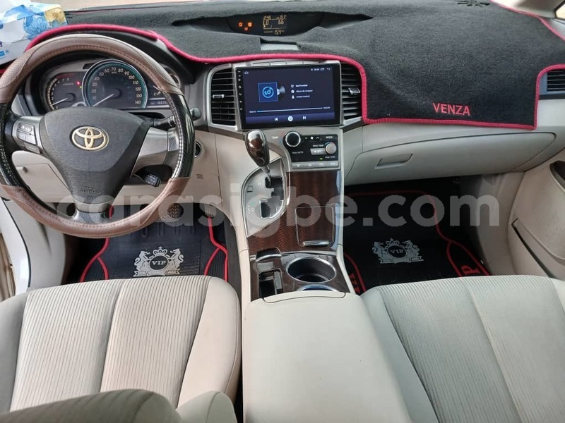 Big with watermark toyota venza west africa lome 11266