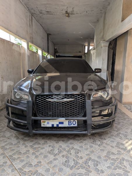Big with watermark chrysler 300 maritime lome 11270