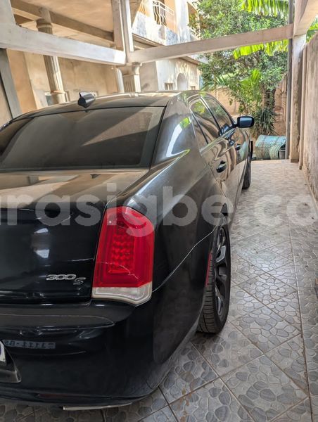 Big with watermark chrysler 300 maritime lome 11270