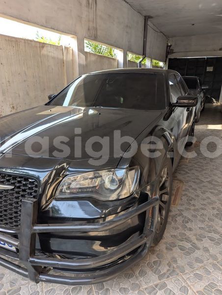 Big with watermark chrysler 300 maritime lome 11270