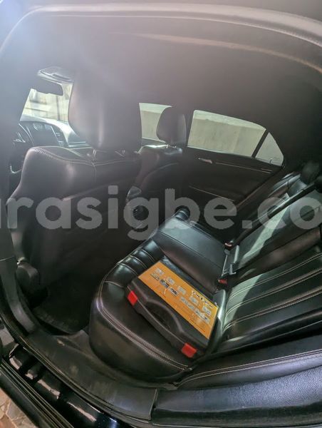 Big with watermark chrysler 300 maritime lome 11270