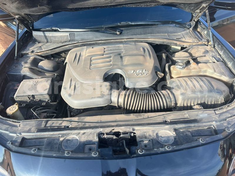 Big with watermark chrysler 300 maritime lome 11270