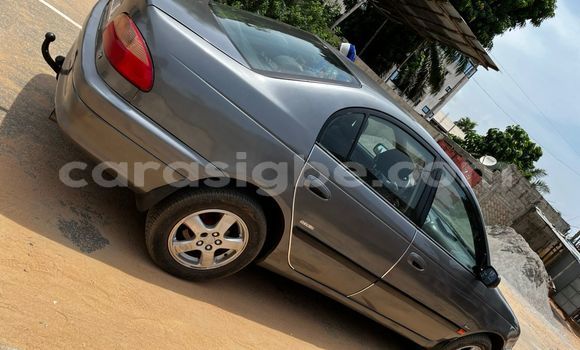Acheter Occasion Voiture Toyota Avensis Gris à Lomé, Maritime Acheter Occasion Voiture Toyota Avensis Gris à Lomé, Maritime
