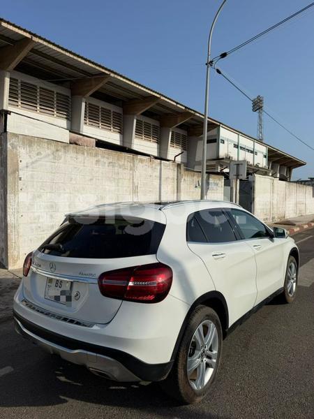 Big with watermark mercedes benz gla klasse maritime lome 11273