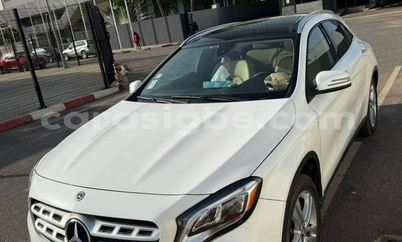 Acheter Occasion Voiture Mercedes‒Benz GLA-klasse Blanc à Lomé, Maritime Acheter Occasion Voiture Mercedes‒Benz GLA-klasse Blanc à Lomé, Maritime