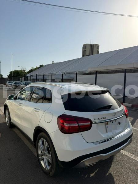 Big with watermark mercedes benz gla klasse maritime lome 11273