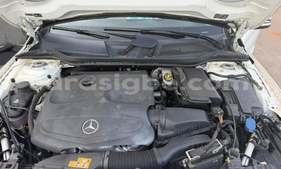 Acheter Occasion Voiture Mercedes‒Benz GLA-klasse Blanc à Lomé, Maritime Acheter Occasion Voiture Mercedes‒Benz GLA-klasse Blanc à Lomé, Maritime