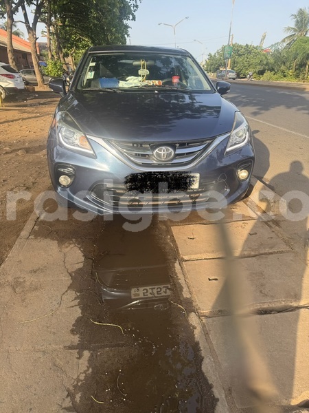 Big with watermark toyota starlet west africa lome 11275