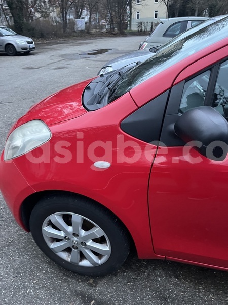 Big with watermark toyota yaris maritime lome 11283