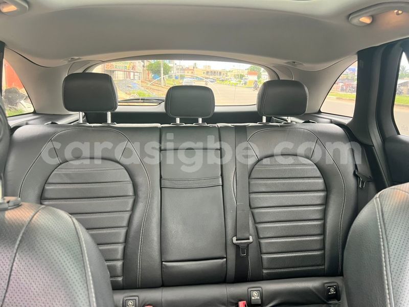 Big with watermark mercedes benz glc maritime lome 11287