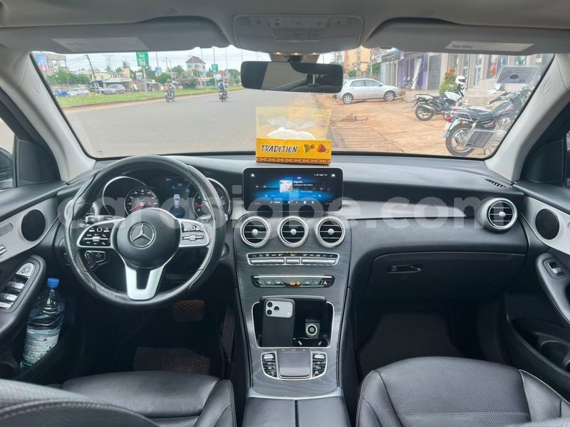 Big with watermark mercedes benz glc maritime lome 11287