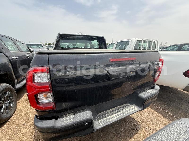 Big with watermark toyota hilux togo lome 11290