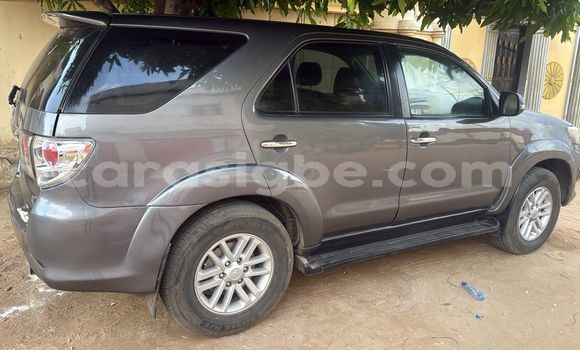 Acheter Occasion Voiture Toyota Fortuner Gris à Lomé, Maritime Acheter Occasion Voiture Toyota Fortuner Gris à Lomé, Maritime