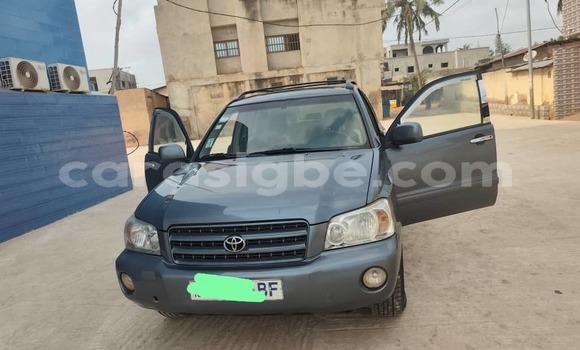 Acheter Occasion Voiture Toyota Highlander Gris à Lome, West africa Acheter Occasion Voiture Toyota Highlander Gris à Lome, West africa