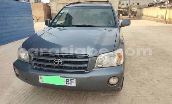 Acheter Occasion Voiture Toyota Highlander Gris à Lome, West africa Acheter Occasion Voiture Toyota Highlander Gris à Lome, West africa