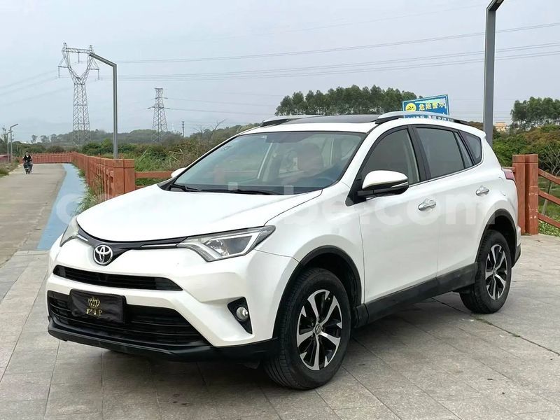 Big with watermark toyota rav4 maritime lome 11297