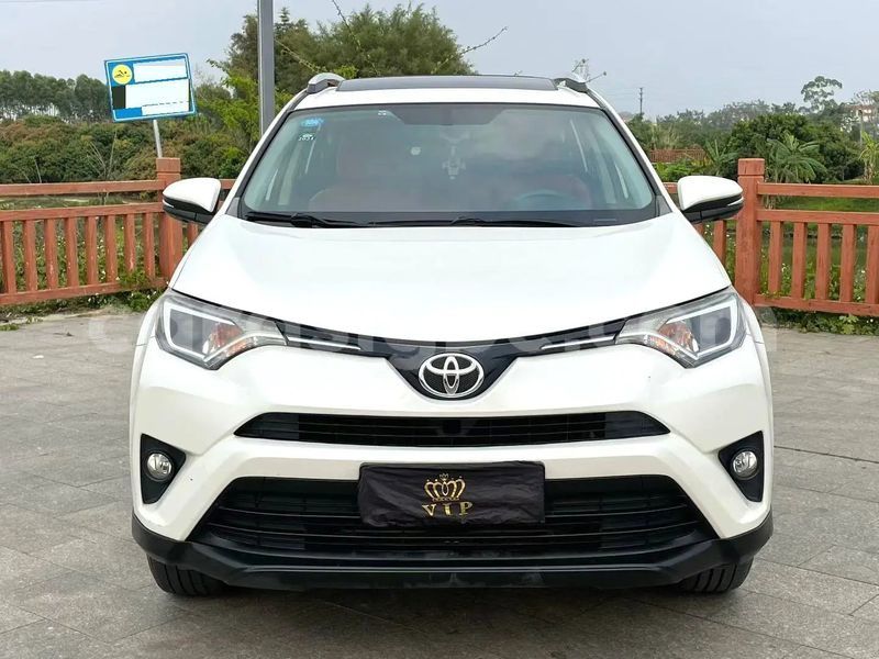 Big with watermark toyota rav4 maritime lome 11297