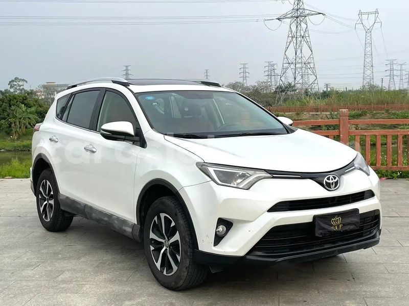 Big with watermark toyota rav4 maritime lome 11297