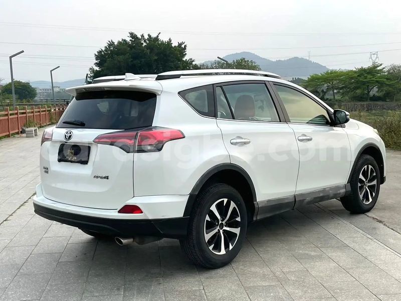 Big with watermark toyota rav4 maritime lome 11297