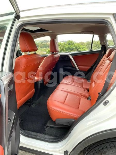 Big with watermark toyota rav4 maritime lome 11297