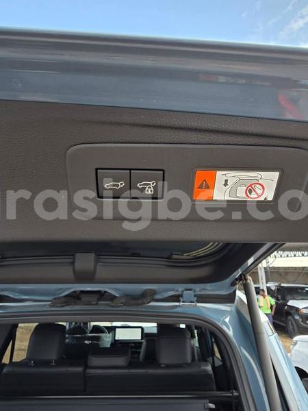 Big with watermark toyota land cruiser prado togo lome 11300