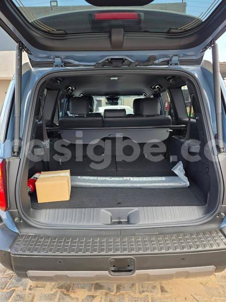 Big with watermark toyota land cruiser prado togo lome 11300