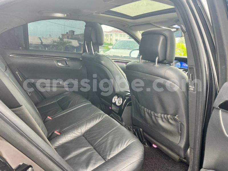 Big with watermark mercedes benz maybach s klasse togo lome 11303