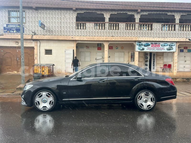 Big with watermark mercedes benz maybach s klasse togo lome 11303