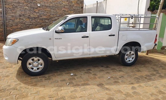 Acheter Occasion Voiture Toyota Hilux Blanc à Lomé, Maritime