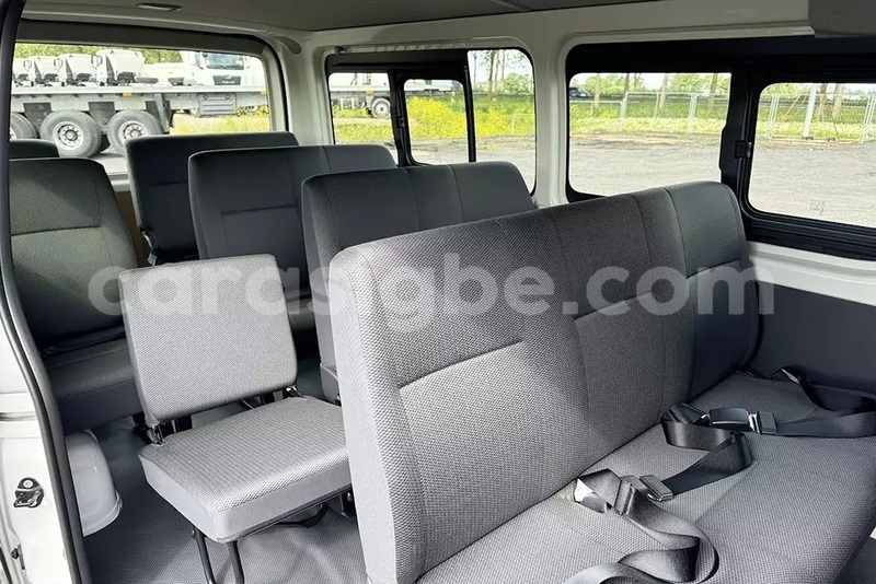 Big with watermark toyota hiace plateaux kpalime 11321