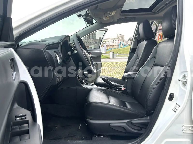 Big with watermark toyota corolla maritime lome 11330
