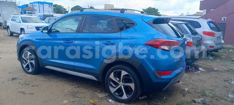Big with watermark hyundai tucson west africa lome 11333
