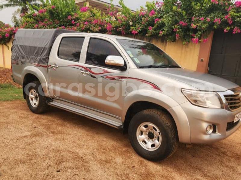 Big with watermark toyota hilux maritime lome 11336