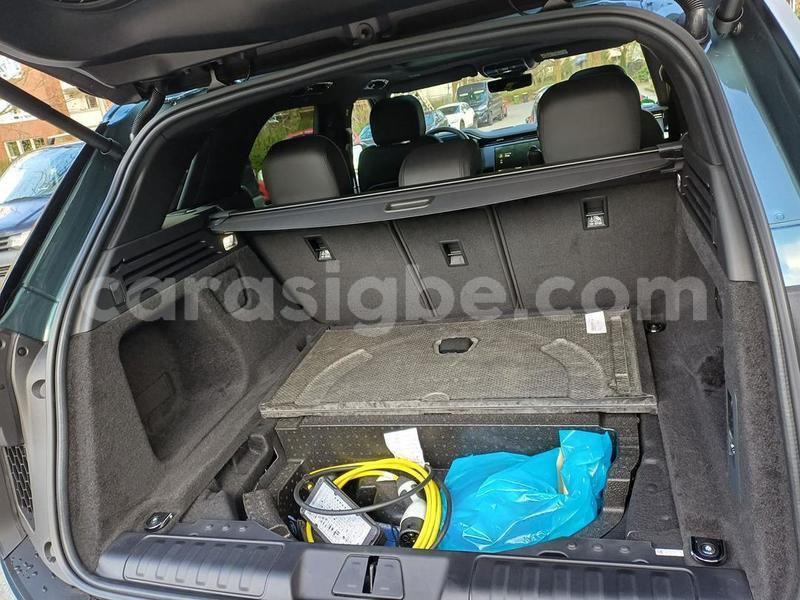 Big with watermark range rover range rover maritime lome 11342