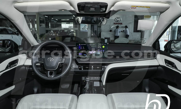 Buy New Toyota Camry White Car in Tsévié in Togo Buy New Toyota Camry White Car in Tsévié in Togo