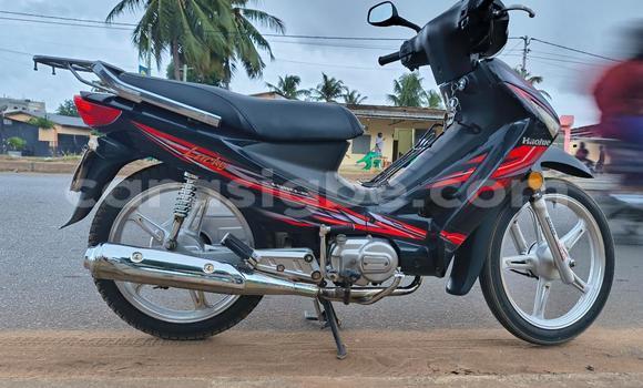 Buy Used Haojue Lucky Black Bike in Bé in Togo Buy Used Haojue Lucky Black Bike in Bé in Togo