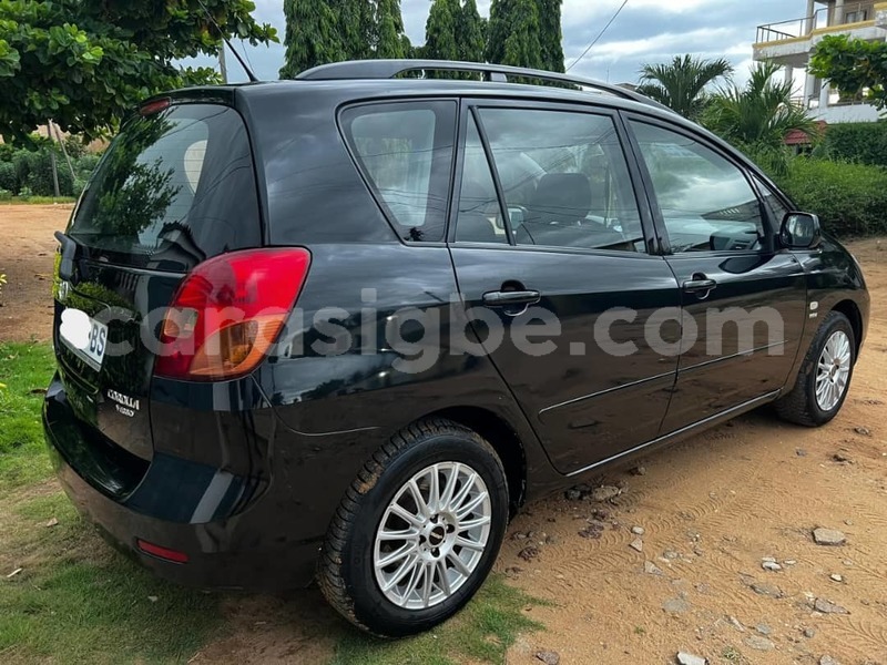 Big with watermark toyota corolla verso maritime lome 11352