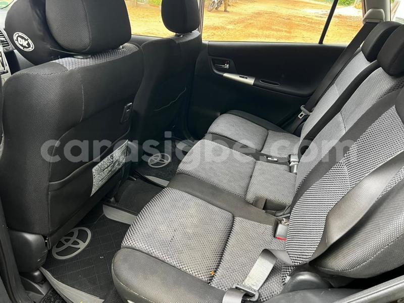 Big with watermark toyota corolla verso maritime lome 11352