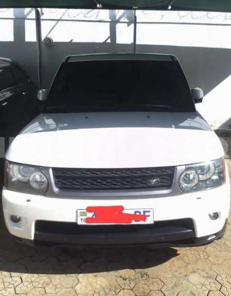 Big with watermark range rover evoque togo lome 11359