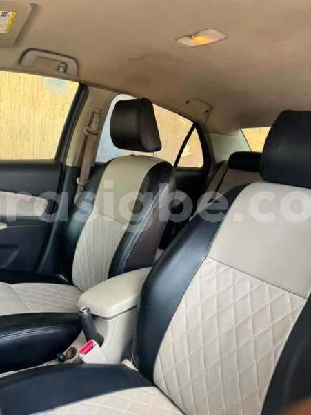 Big with watermark toyota yaris maritime lome 11361