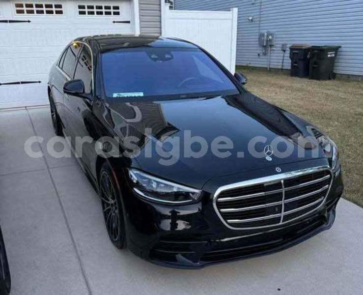 Big with watermark mercedes benz c classe maritime lome 11367
